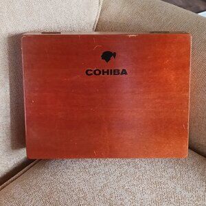 Cohiba Esplendidos Collectible Wooden Cigar Box